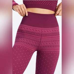 NWT Fabletics holiday🎄 leggings, high-waisted seamless multi-color in medium